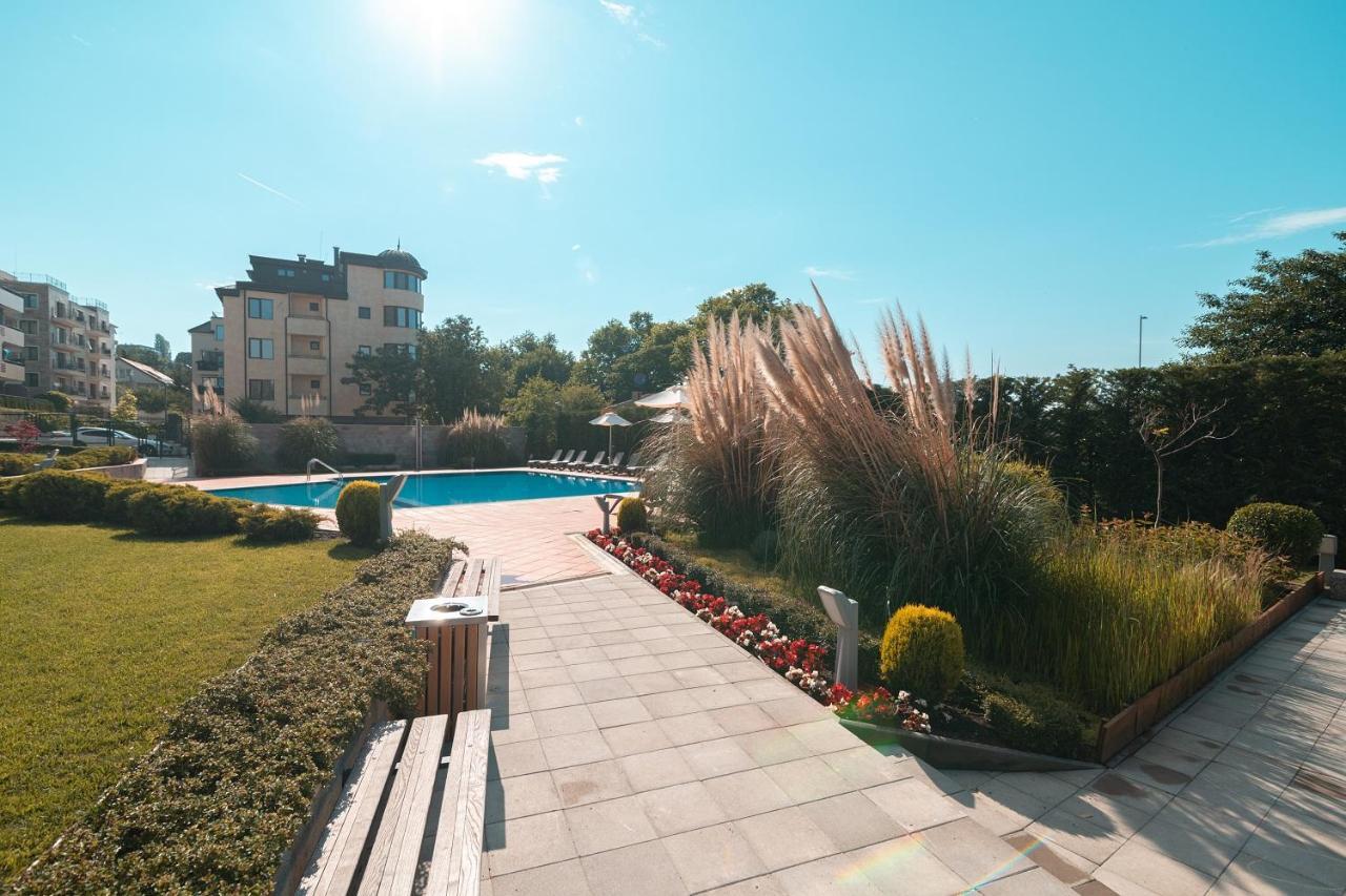 Freddo Apartment - Coral Residence Complex With Parking & Pool Варна Экстерьер фото