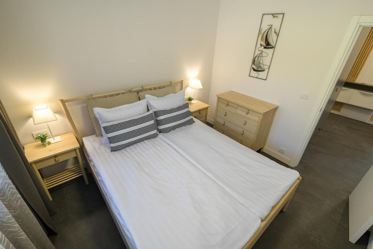 Freddo Apartment - Coral Residence Complex With Parking & Pool Варна Экстерьер фото