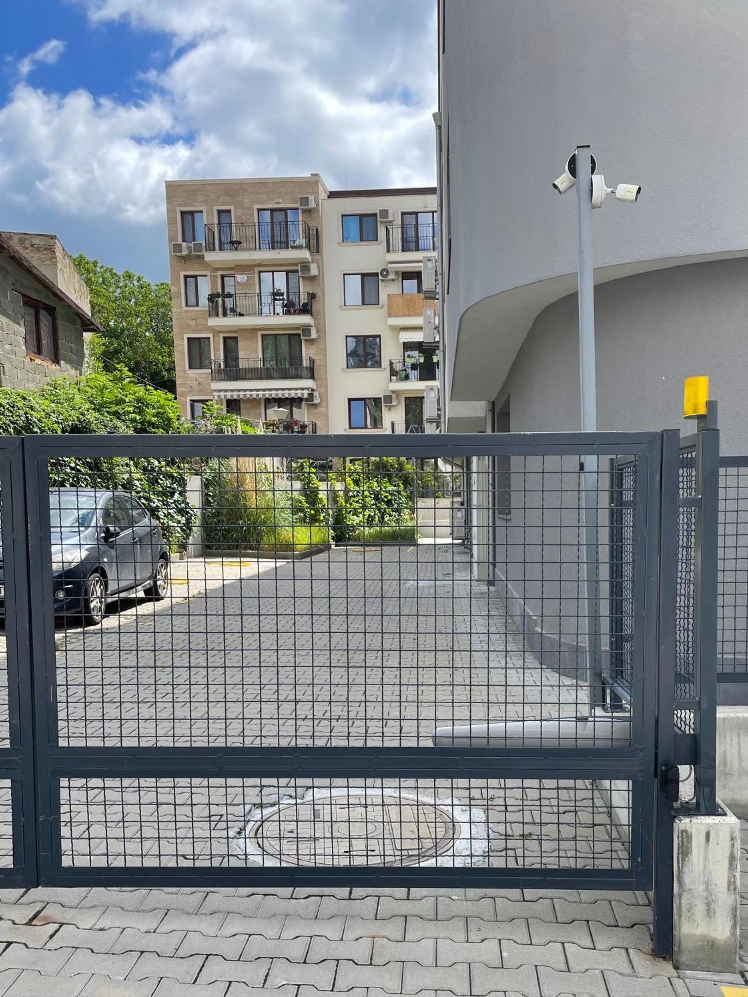 Freddo Apartment - Coral Residence Complex With Parking & Pool Варна Экстерьер фото